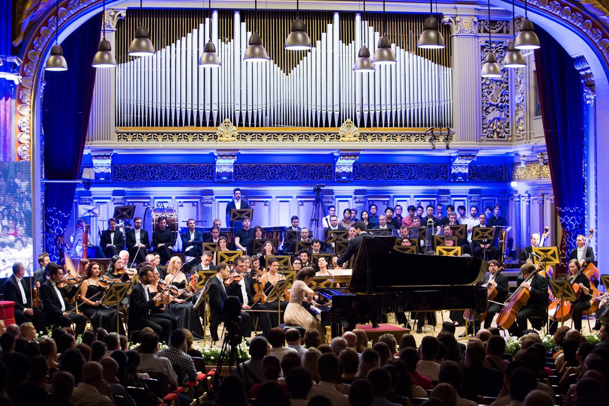 9th International Conducting Competition 2018